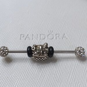 Pandora Vintage 2006 Silver Picnic Basket Charm